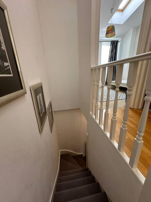 Two Br Flat 5 Mins Walk From London Eye G96 Apartman Kültér fotó